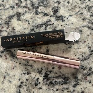 BNIB Anastasia clear brow gel